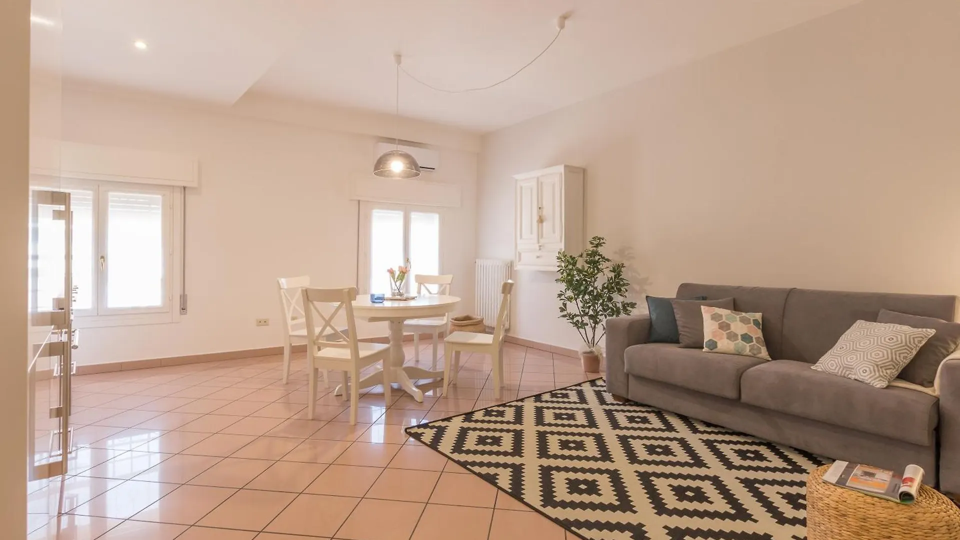 Palazzo Spada - Appartamento Cigno Con 2 Camere Da Letto Codigoro 0*,  Italy